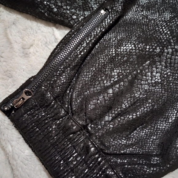 FATE Snakeprint Faux Suede Joggers Ladies Small With Stretch - Zipped Ankles - Picture 3 of 6